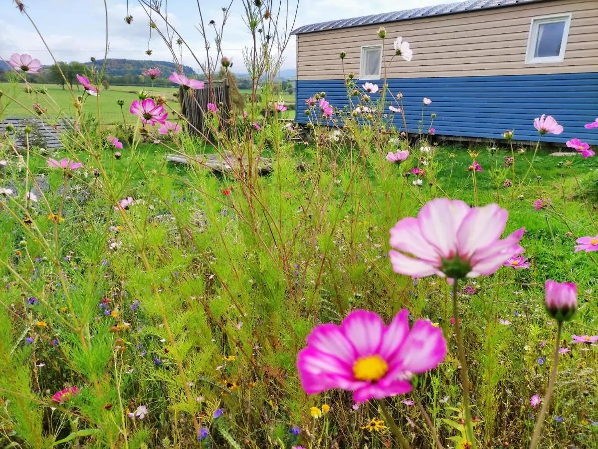 Logement Insolite Au Coeur De L'Auvergne Rochefort-Montagne 0*,  Fransa