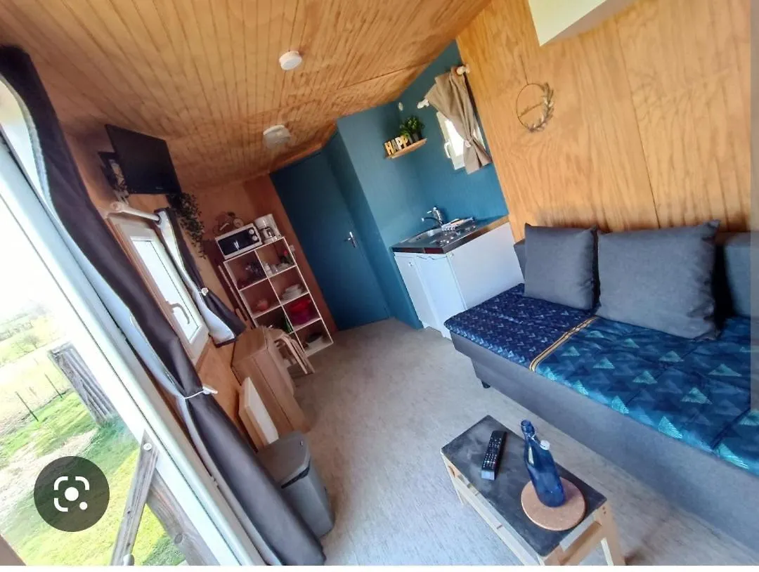 Logement Insolite Au Coeur De L'Auvergne Rochefort-Montagne