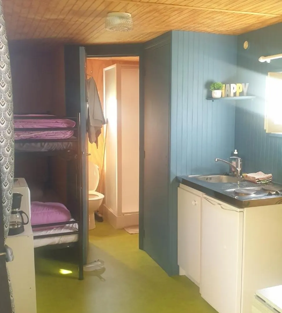 Kamp alanı Logement Insolite Au Coeur De L'Auvergne Rochefort-Montagne Fransa